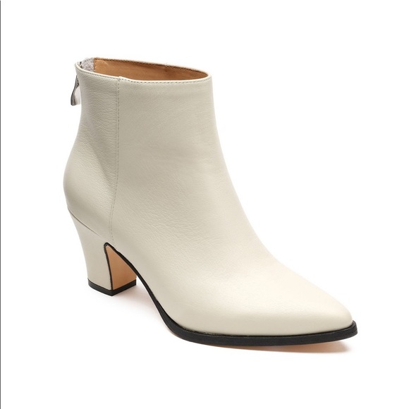 Bill Blass Payton White Goat Leather Bootie - Picture 5 of 7